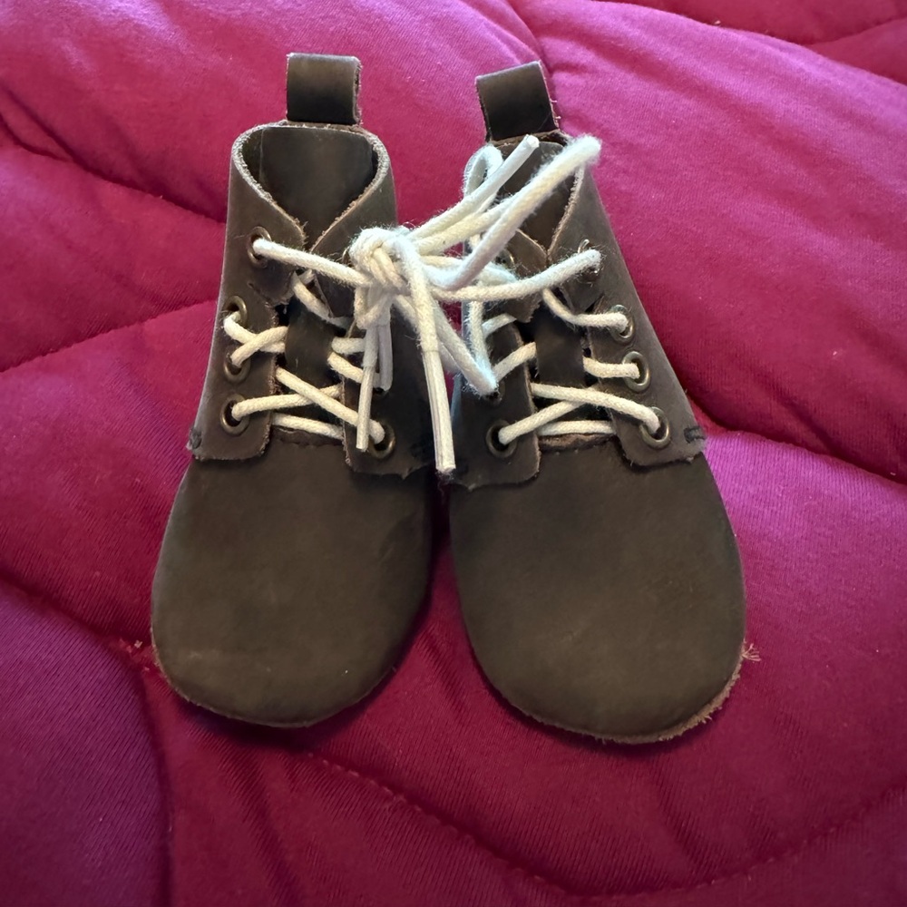 Piper Finn Genuine Lather Baby Oxford High top Booties